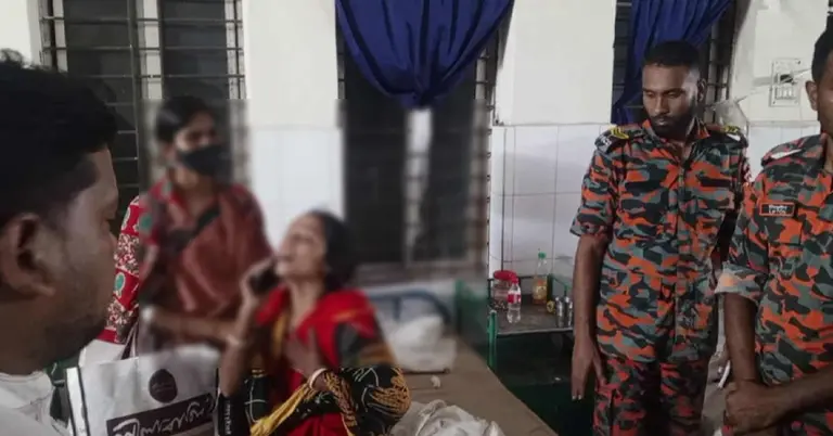 আহতদের একজন হাসপাতালে ভর্তি